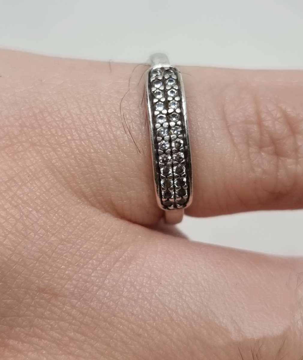 "ART DECO" CZ Stacking 925 Sterling Silver Ring.  ( Genuine Silver.)