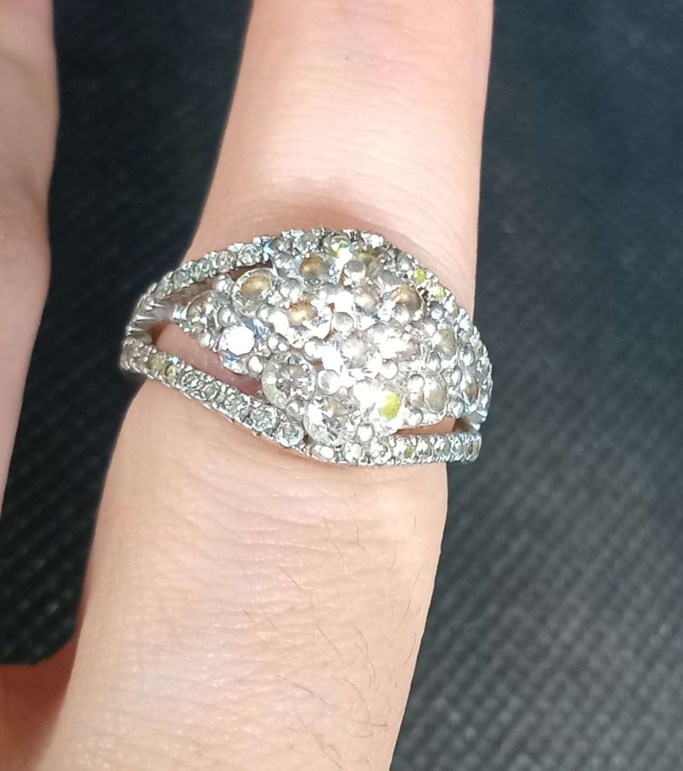 925 Genuine Sterling Silver Cluster Dress Ring (Genuine Silver)