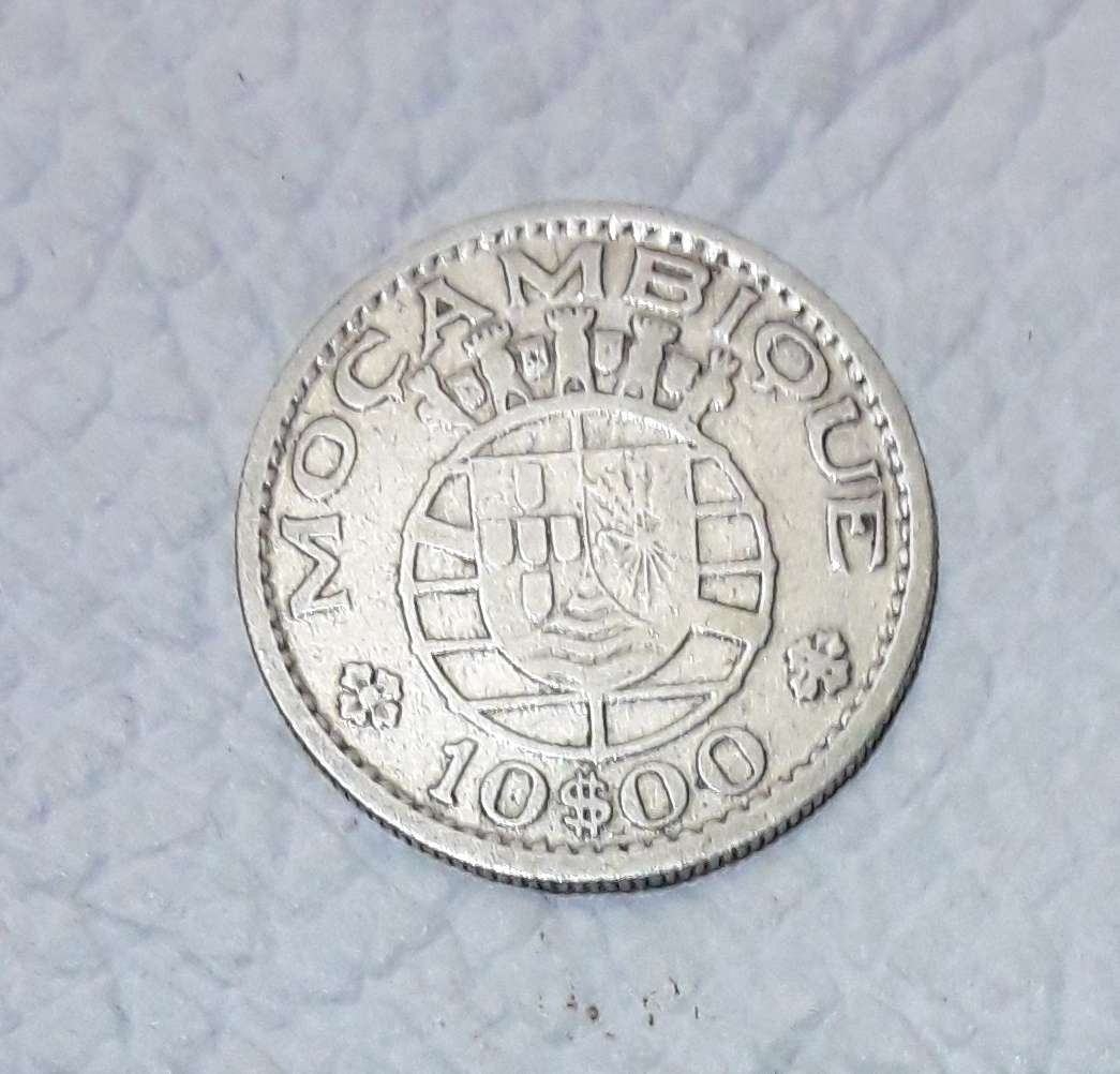 1955 Silver Mozambique 10 Escudos