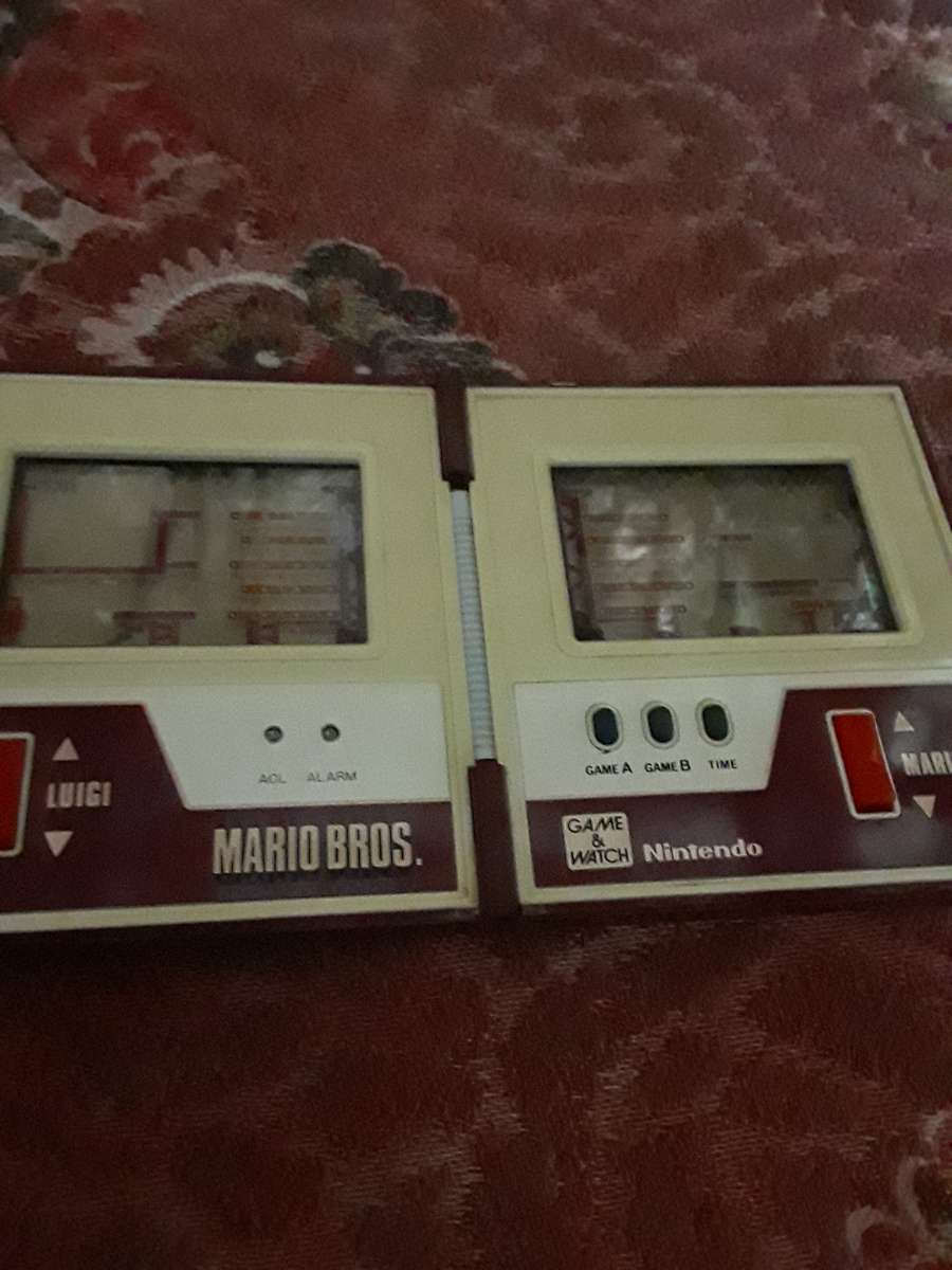 Vintage Game and whatch Mario Bros Multi screen game For repairs