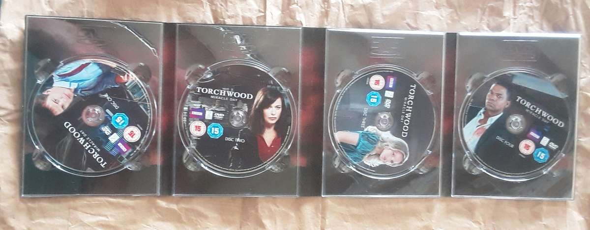 Tourchwood Miracle day DVD set