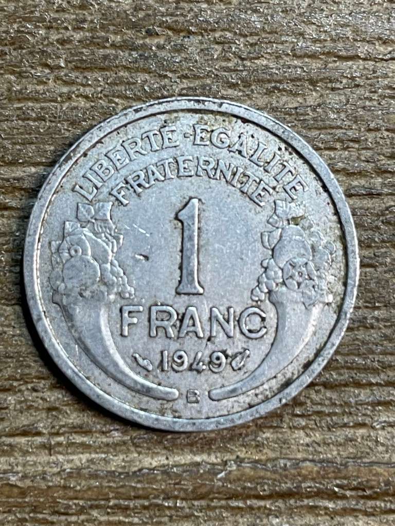 1949 *** 1 Franc *** Collectable condition