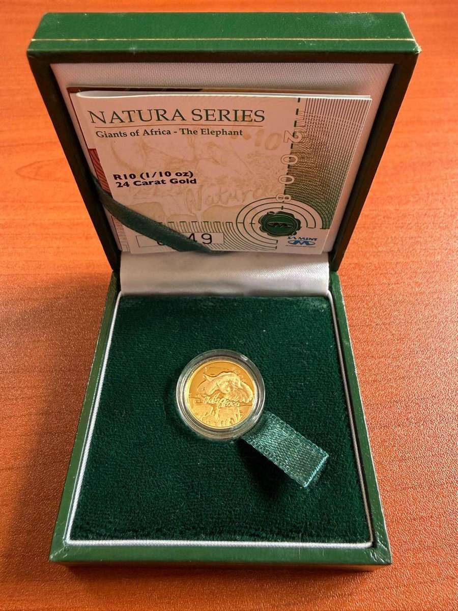 Gold 24ct Tenth oz R10 - Natura Proof Coin - Elephant 2008 - mintage 776 with certificate