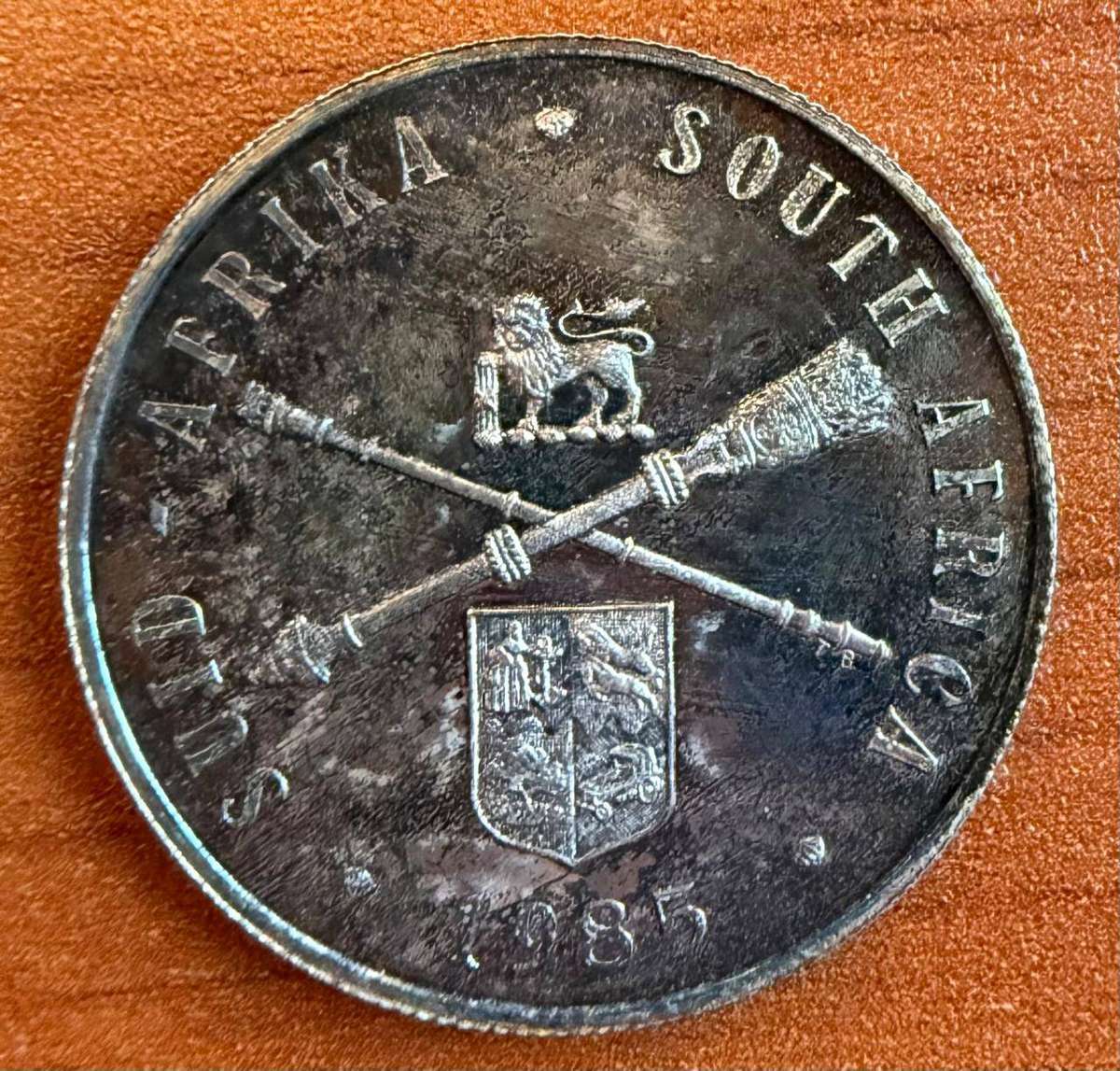 1985 *** SIlver R1 *** PROOF *** Parliament Anniversary - beautiful toning ***highly collectable