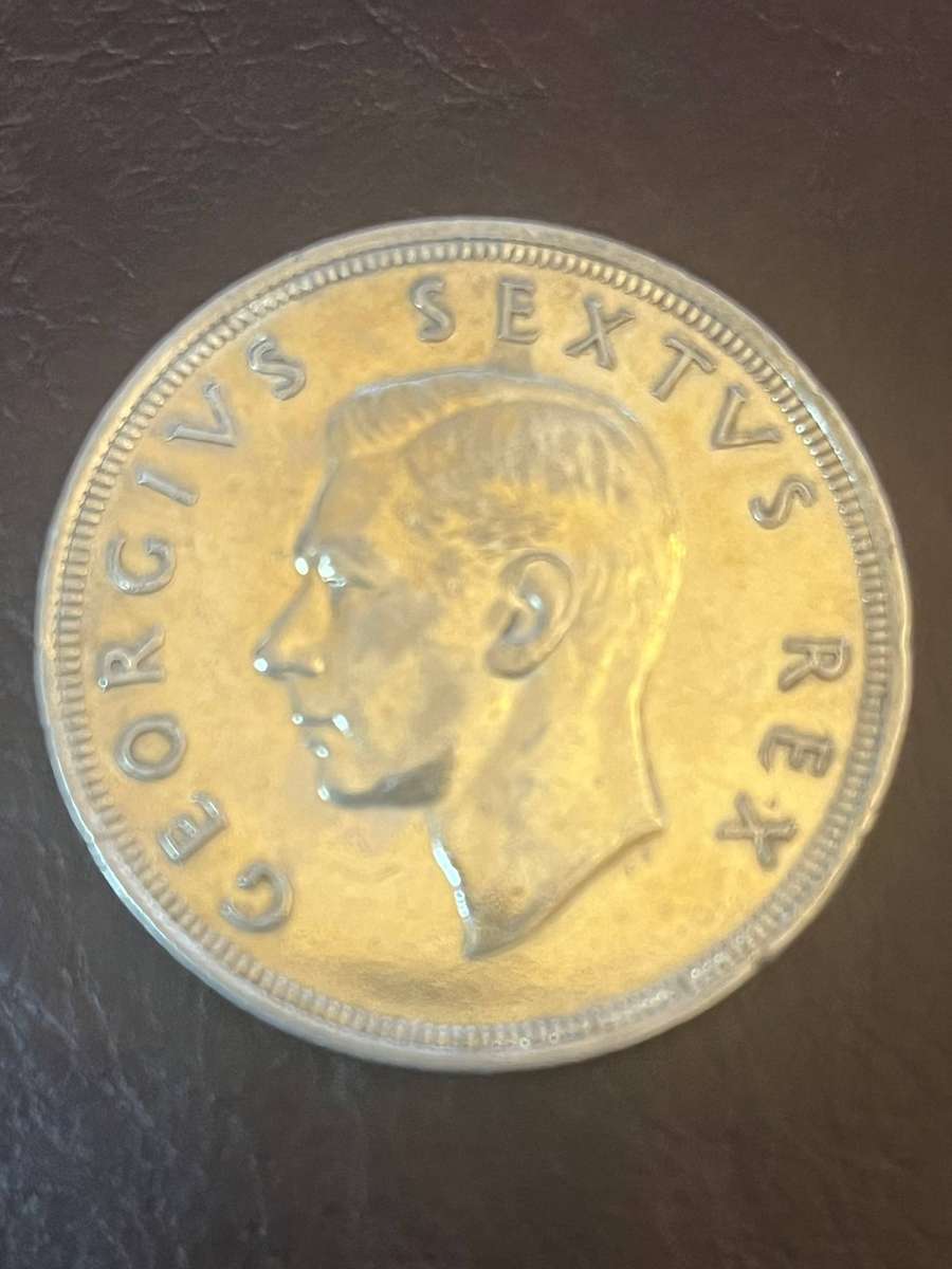 1951 *** Crown *** 5 Shilling *** still collectable