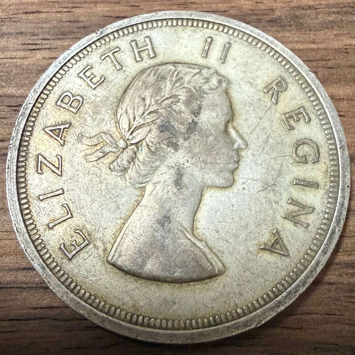 1958 Crown *** 5 Shilling *** Crowns always highly collectable