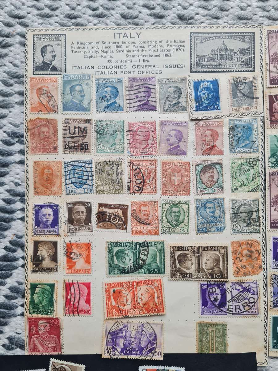 ITALY  >200 hinged on old album pages + 100 loose