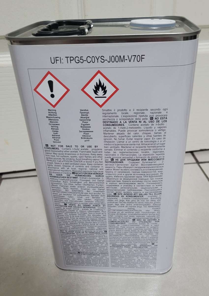 Standox 2k Paint thinner car