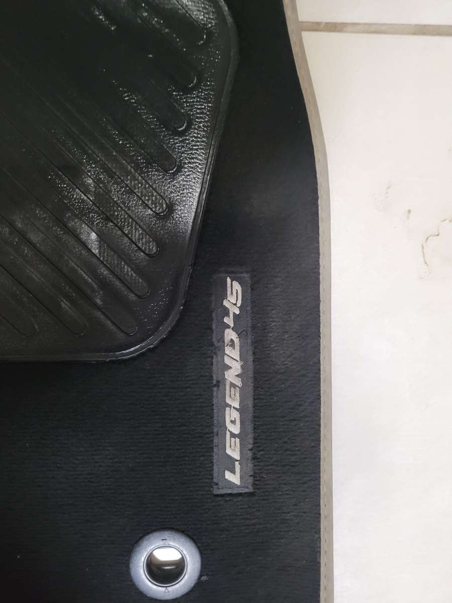 Toyota Hilux Legend 45 Mats