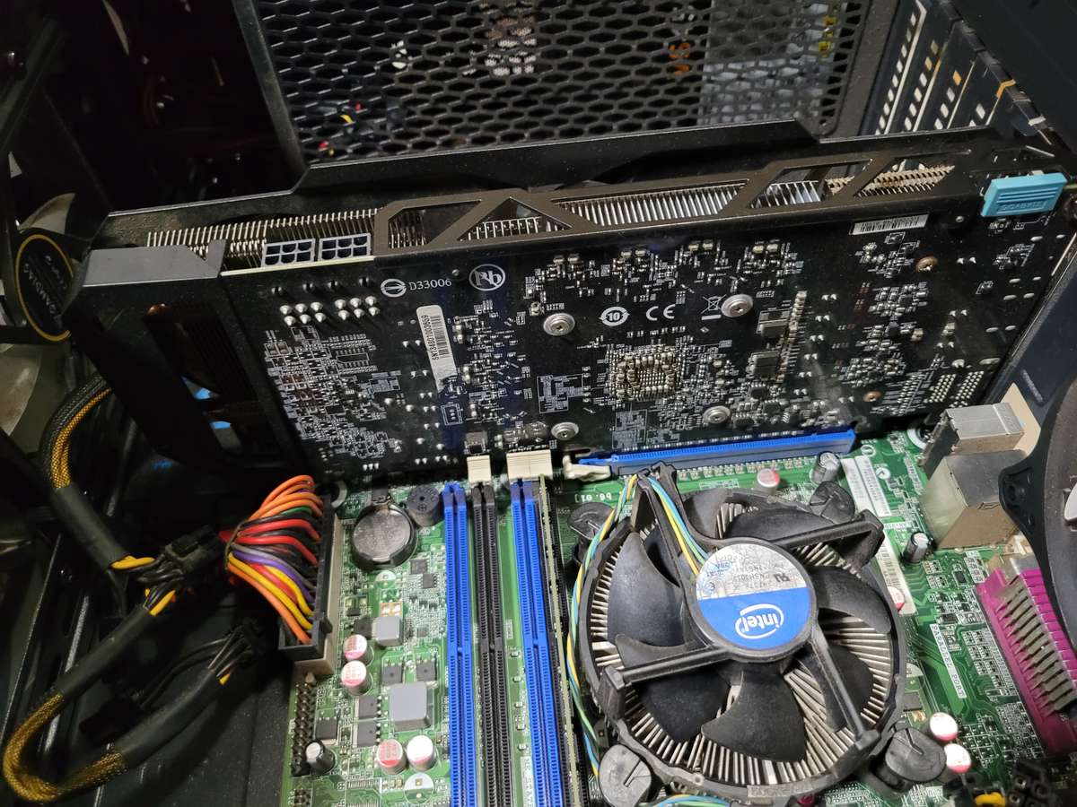 AMD Radeon R9 270X OC Graphics Card