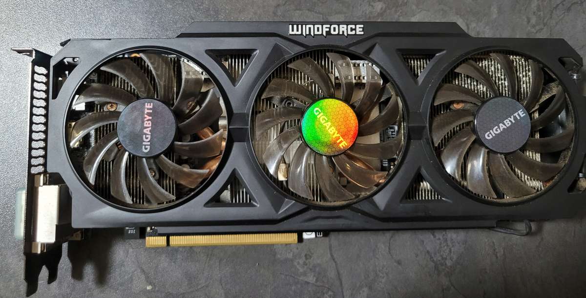 AMD Radeon R9 270X OC Graphics Card