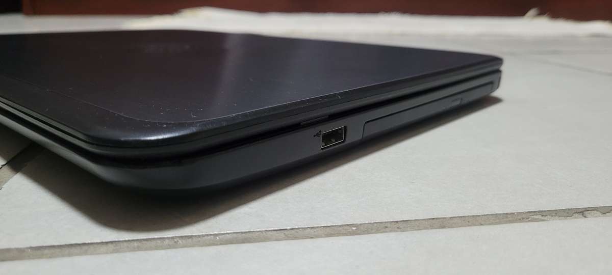 Dell Latitude 3540 i5 4th Gen Win 10 Pro