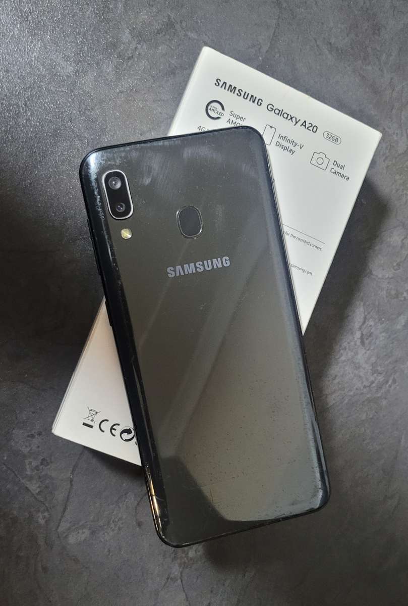 Samsung A20 32GB 4G Black