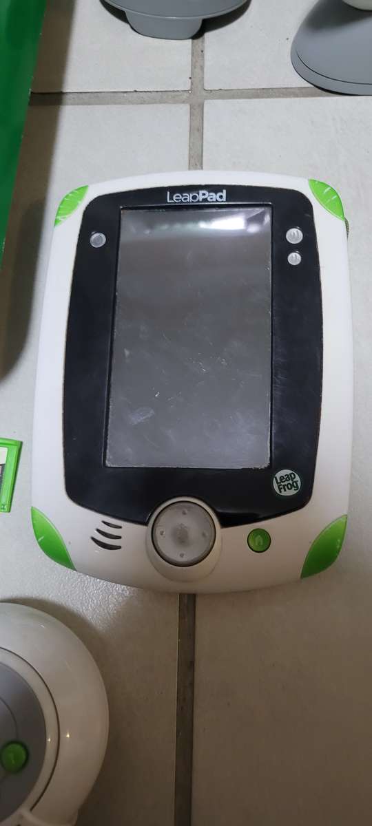 Massive Leapfrog Tv Console Bundle