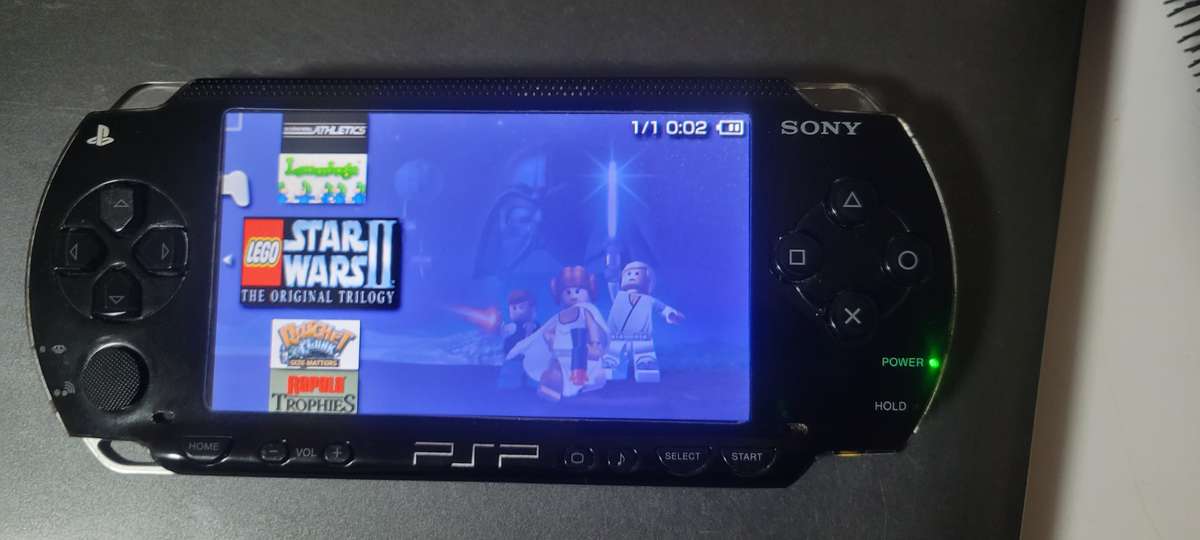 Big PSP Bundle !! 25 Games Carry Case