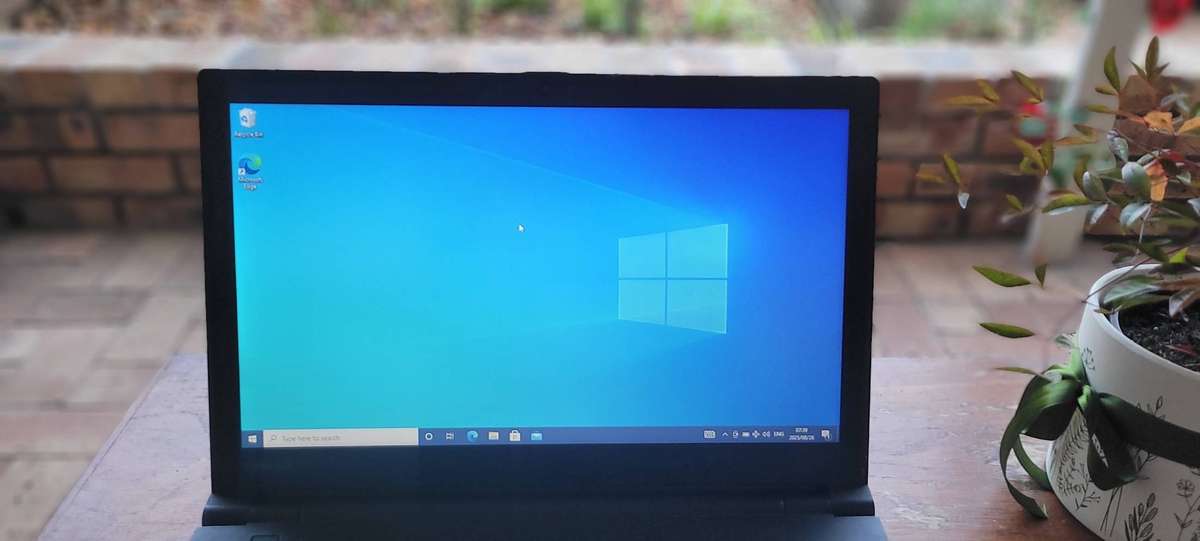 Toshiba Tecra C50 i3-4th Gen