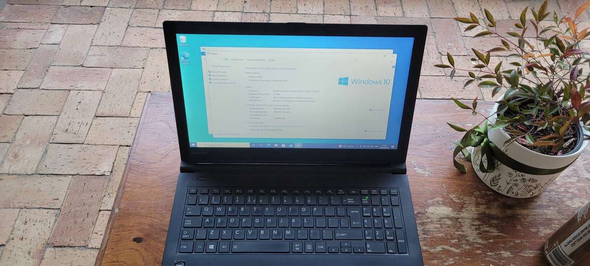 Toshiba Tecra C50 i3-4th Gen