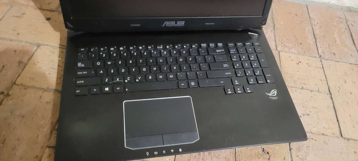 Asus Rog G750 Gaming laptop i7