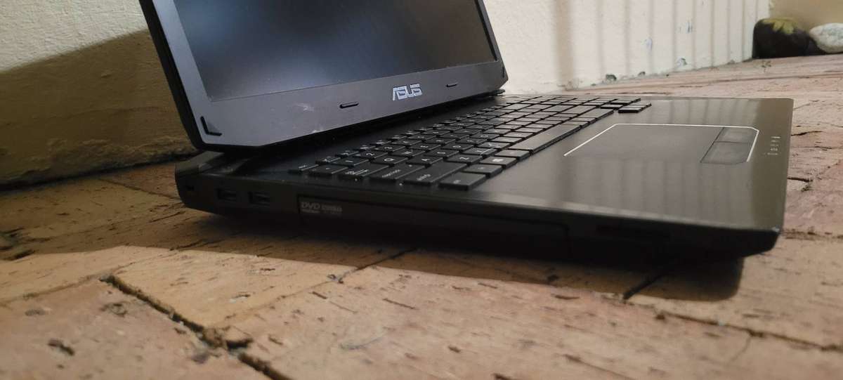 Asus Rog G750 Gaming laptop i7