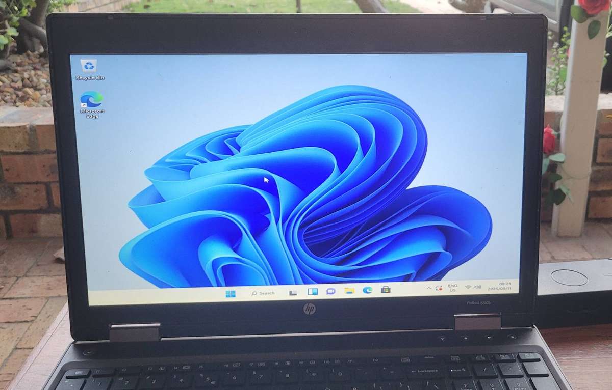 *Late Entry*Hp Probook i5 6560b