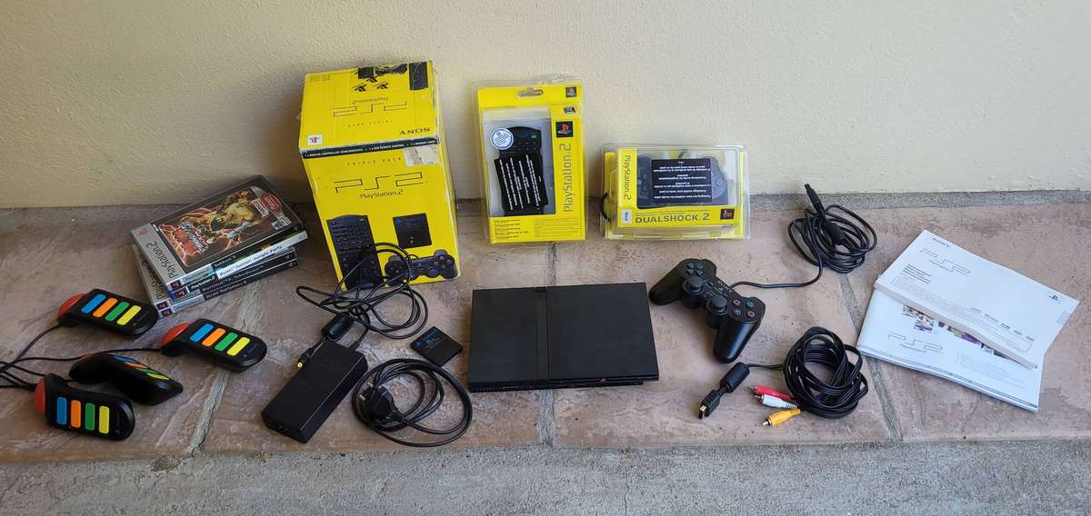 Huge PS2 Bundle and Accessories