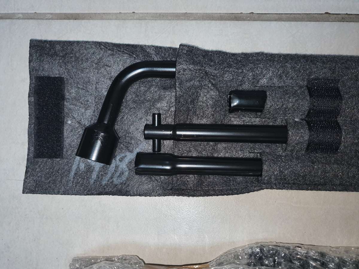 Ford Jack and Tool kit Ranger