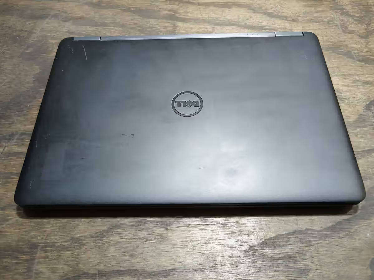 Dell Latitude E7250 Ultrabook - Intel Core i5 - 4GB RAM - 128GB mSATA SSD - Windows 10 Pro