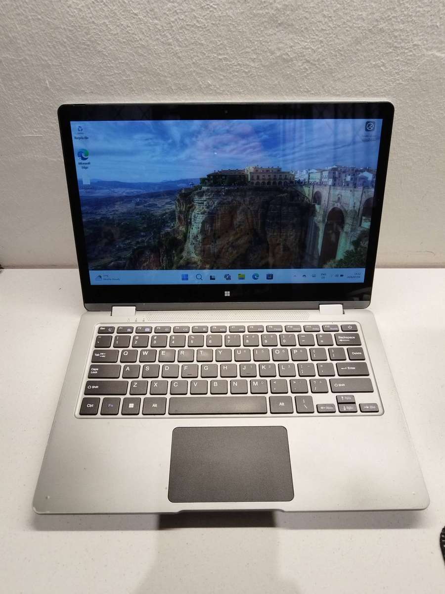 Mecer Move 2-IN-1 - Intel Celeron - 4GB RAM - 256GB NVMe - Windows 11 Pro - Intel UHD Graphics