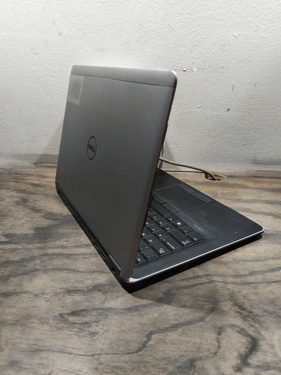 Dell Latitude E7440 - Intel Core i7 - 4GB RAM - 256GB MSATA SSD - Windows 10 Pro - Intel Graphics