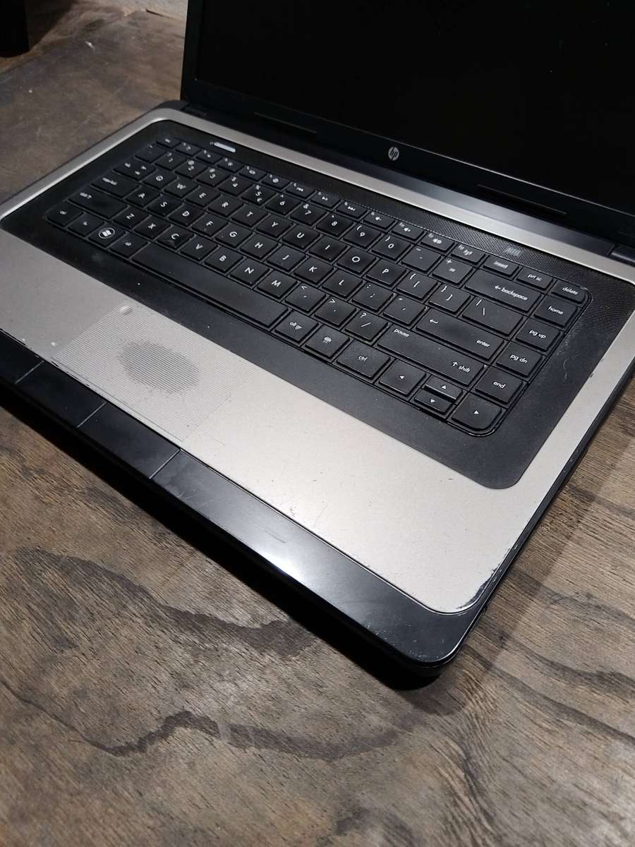 HP NoteBook 630 - Intel Core i3 - 2GB RAM - 500GB HDD - Windows 10 Pro - Intel Graphics 3000