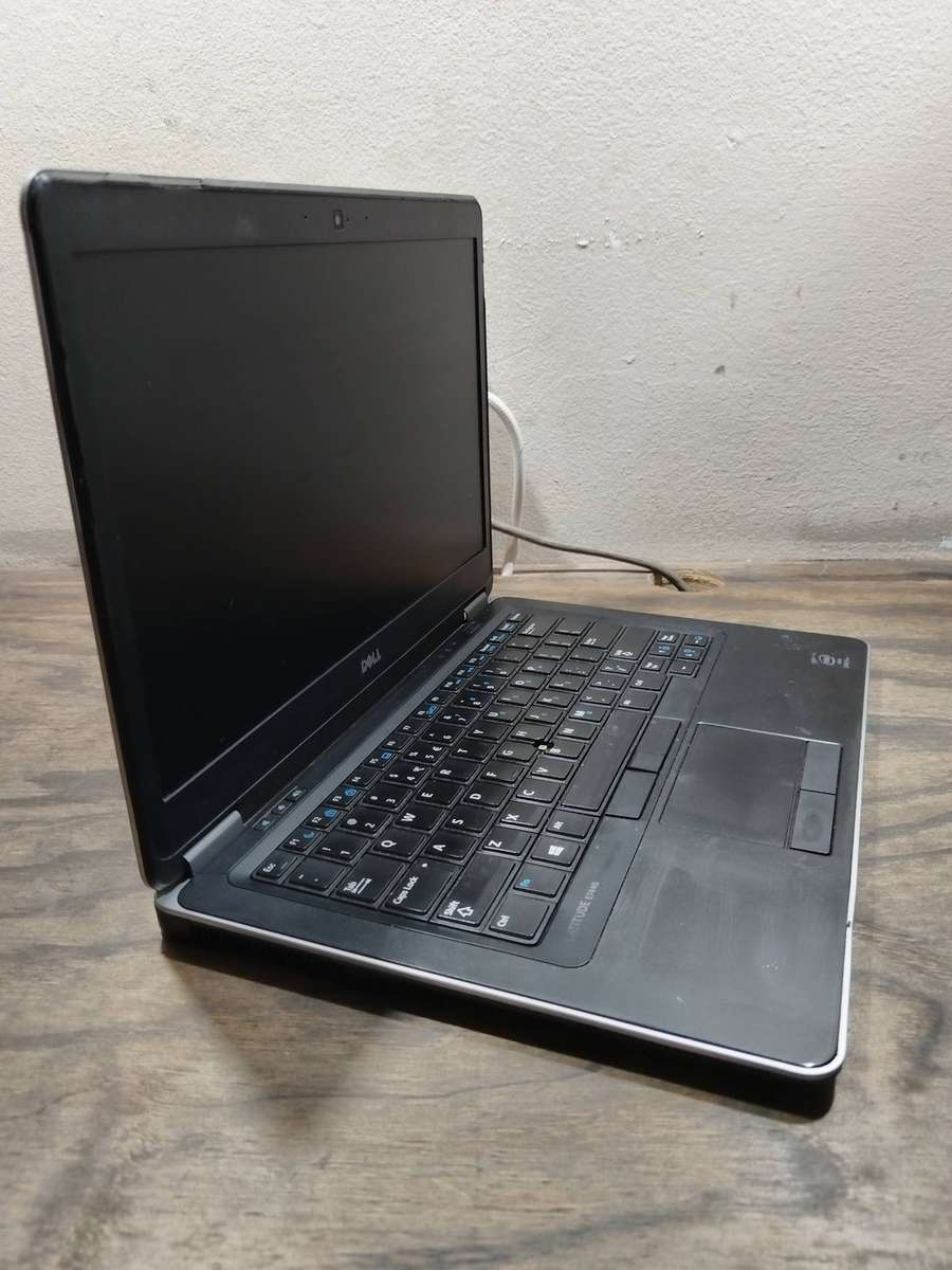 Dell Latitude E7440 - Intel Core i7 - 8GB RAM - 256GB mSATA SSD - Windows 10 Pro - Intel Graphics