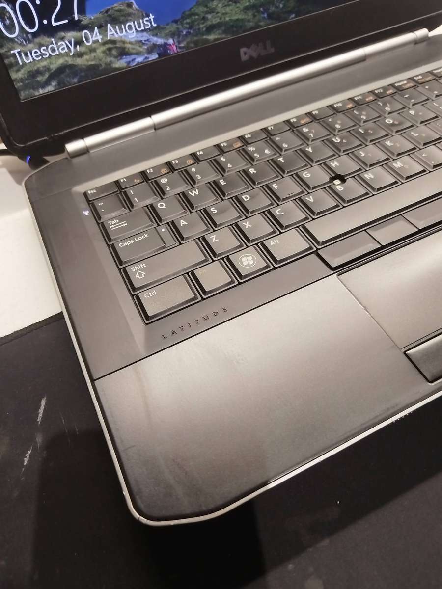 Dell Latitude E5420 - Intel Core i3 - 2GB RAM - 500GB HDD - Windows 10 Pro