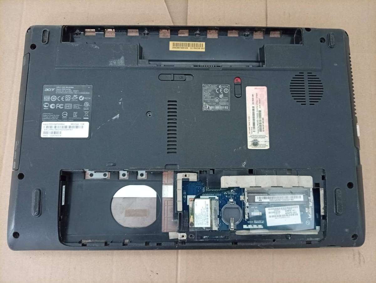 Acer Aspire 5333- Intel Celeron P4600-Intel HD Graphics-NON FUNCTIONING