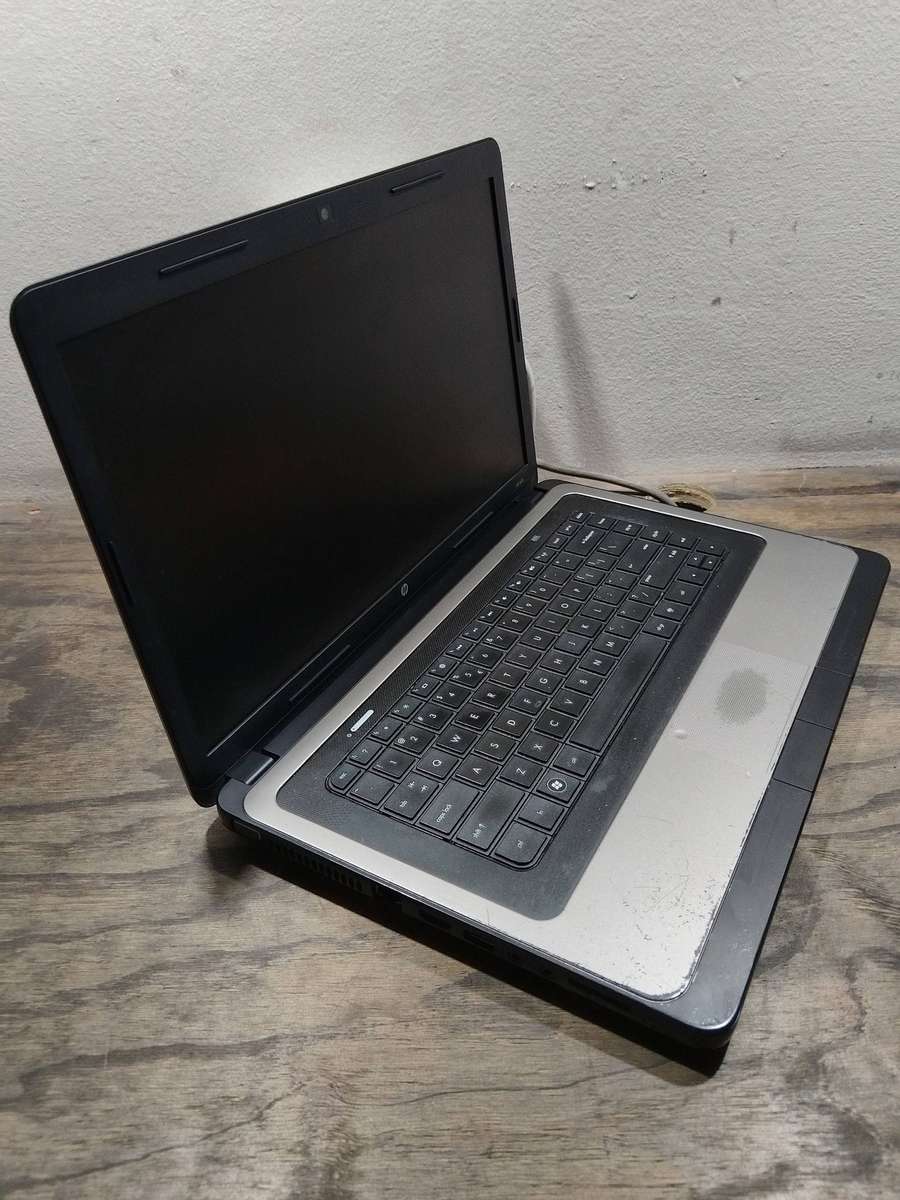 HP NoteBook 630 - Intel Core i3 - 2GB RAM - 500GB HDD - Windows 10 Pro - Intel Graphics 3000
