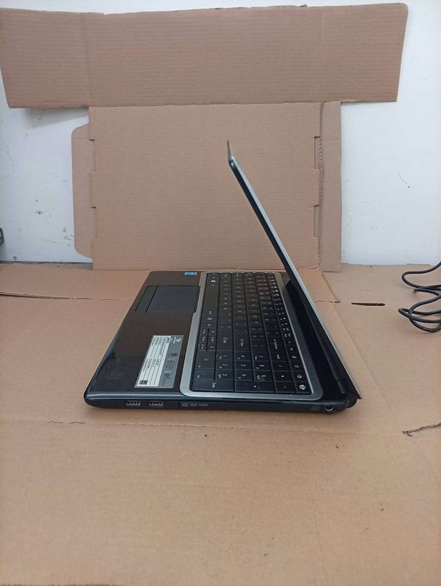 Packard Bell Easynote TE69BM-Intel HD Graphics-4GB DDR3 RAM-500GB HDD-Windows 10 Single