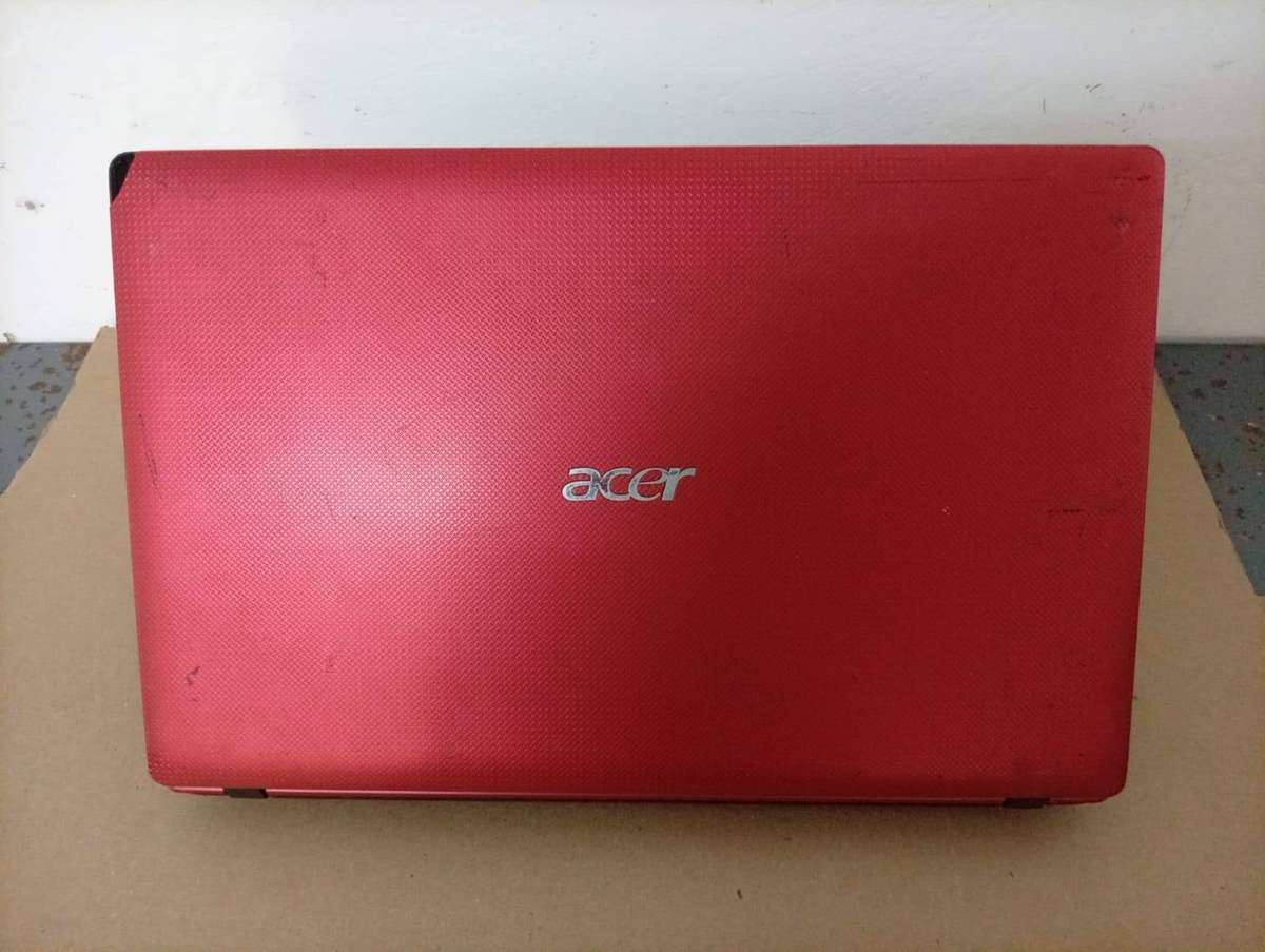 Acer Aspire 5736Z - Intel PENTIUM- INTEL GMA GRAPHICS-NON FUNCTIONING