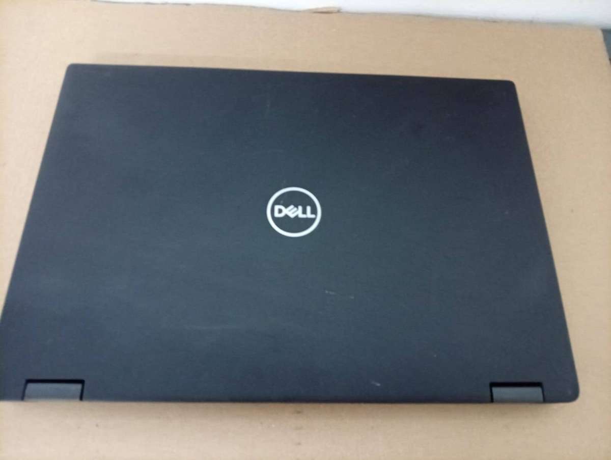Dell Latitude 7390- Intel Core i3- INTEL HD GRAPHICS-NON FUNCTIONING
