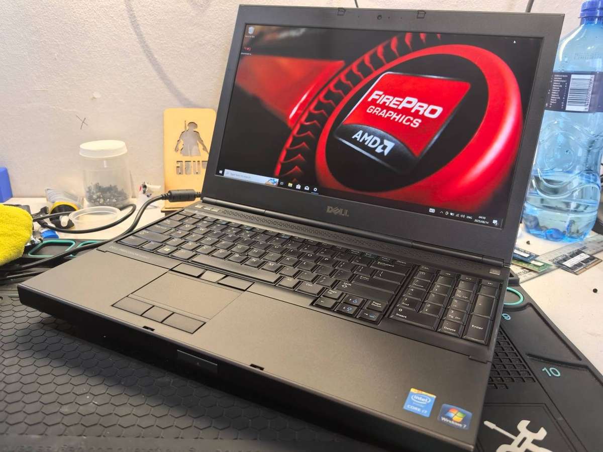 DELL PRECISION M4800, i7-4810MQ, 16GB RAM, 256GB SSD, FHD, AMD FIREPRO R9 M200X