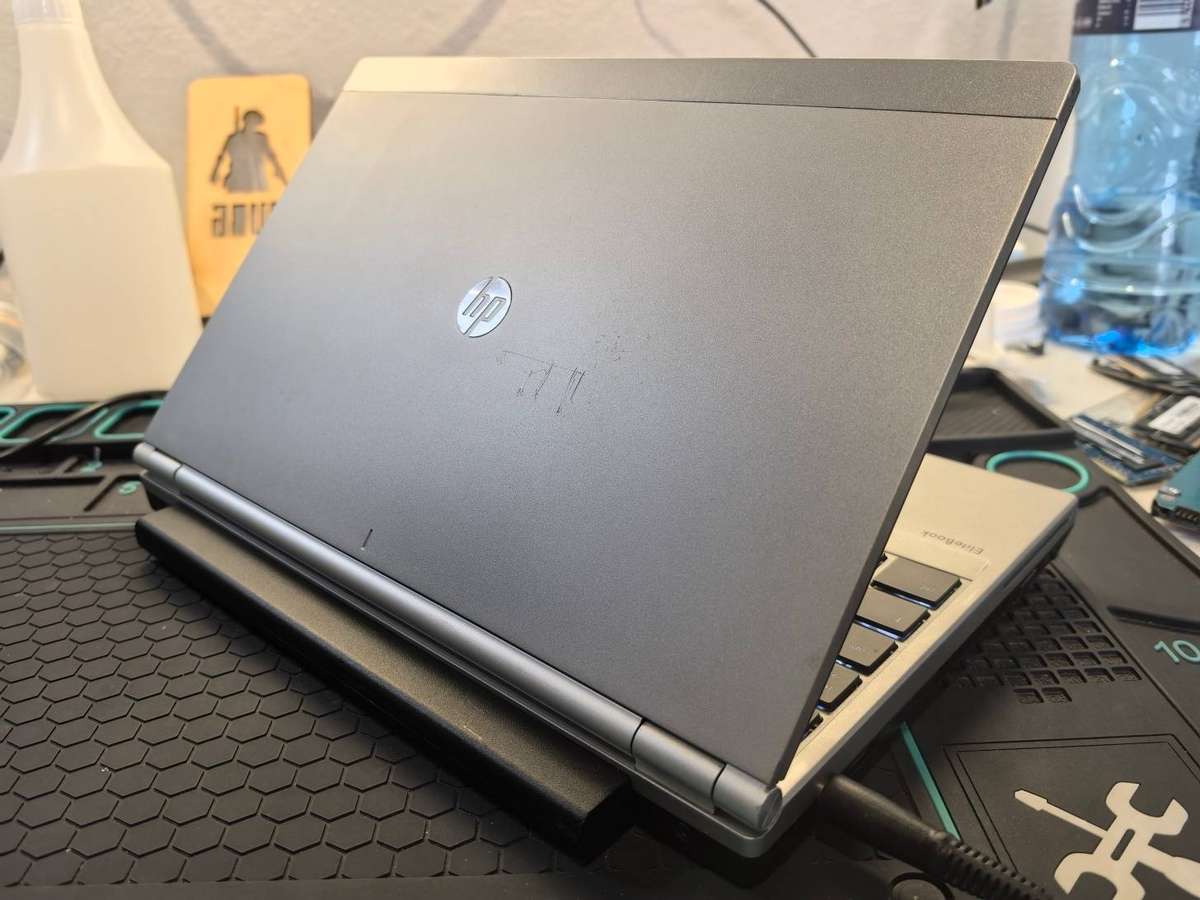 HP ELITEBOOK 2170P, i7-3667U, 8GB RAM, 500GB HDD, backlit keyboard