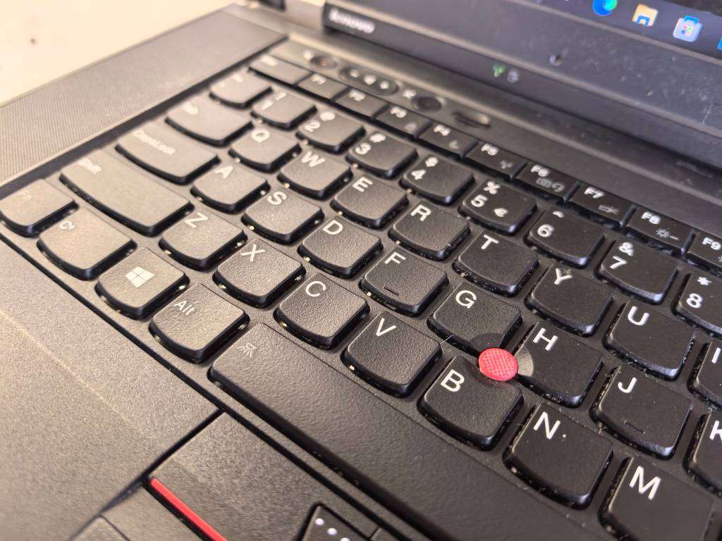 LENOVO THINKPAD T530, i7-3520M, 8GB RAM, 500GB HDD, NVIDIA GRAPHICS