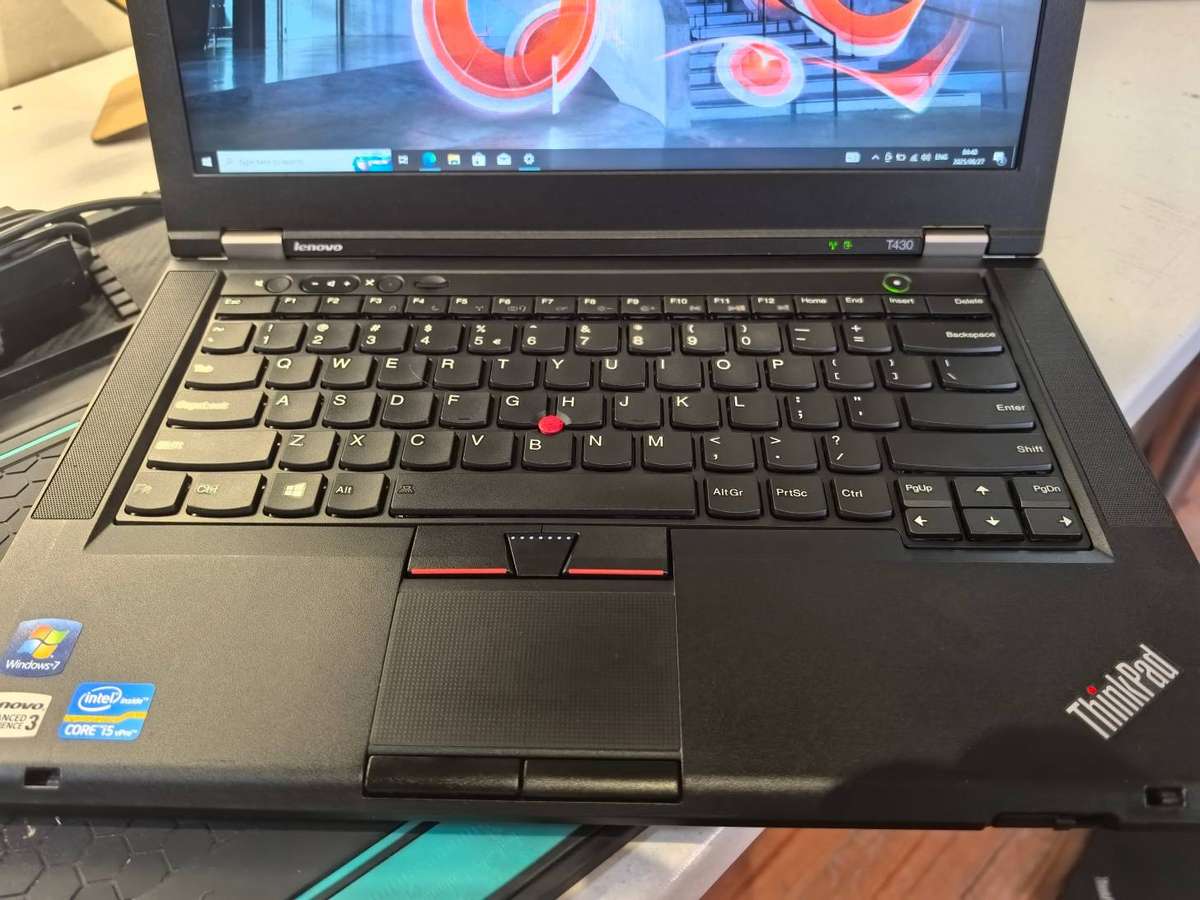 Lenovo ThinkPad T430, i5-3320M, 8GB RAM, 500GB HDD, DVD, HD+