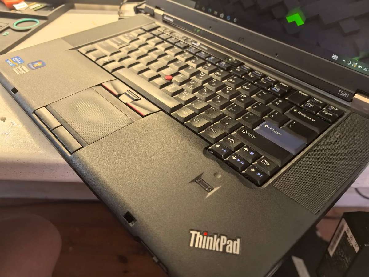 LATE ENTRY, LENOVO THINKPAD T520, i7-2640M, 8GB RAM, 500GB HDD, NVIDIA GRAPHICS, HD+ DISPLAY