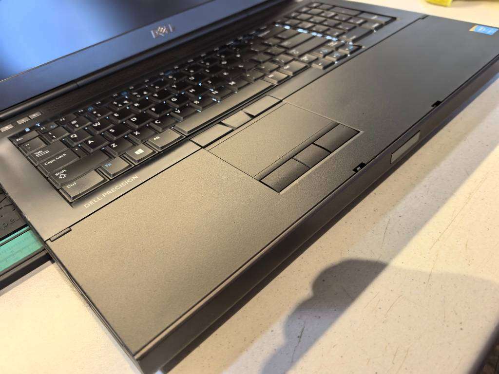 LATE ENTRY-Graphic Design, Dell Precision M6800, i7-4610M, 16GB RAM, 240GB SSD, NVIDIA QUADRO K4100M