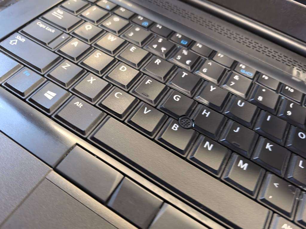 LATE ENTRY-Graphic Design, Dell Precision M6800, i7-4610M, 16GB RAM, 240GB SSD, NVIDIA QUADRO K4100M