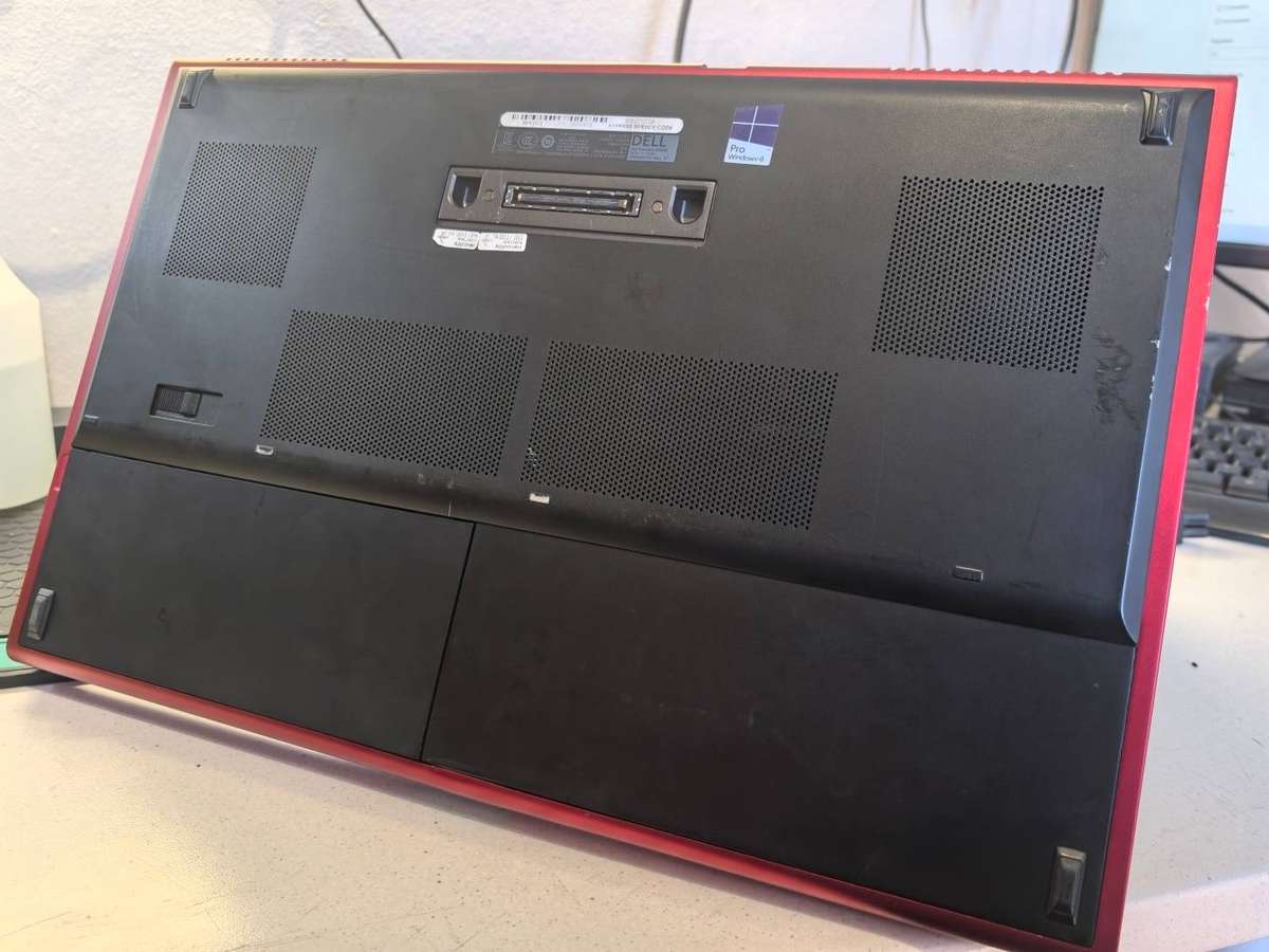 ENGINEERING DELL PRECISION M6800, i7-4800MQ, 32GB RAM, 512GB SSD, 1000GB HDD, NVIDIA K3100M 4GB, FHD