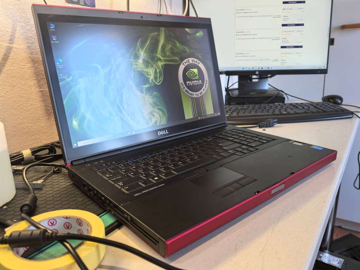 ENGINEERING DELL PRECISION M6800, i7-4800MQ, 32GB RAM, 512GB SSD, 1000GB HDD, NVIDIA K3100M 4GB, FHD