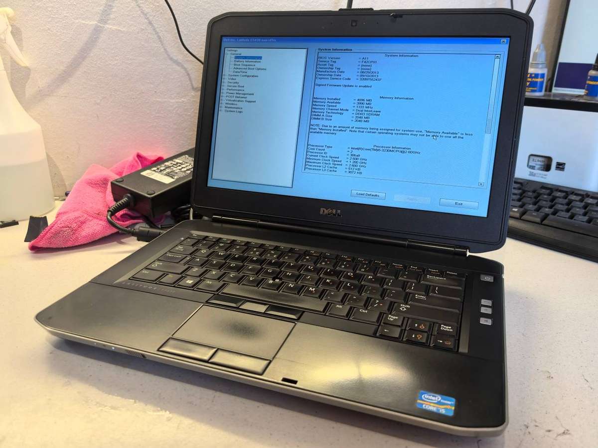 Dell Latitude E5430, i5-3230m, 4GB RAM, 500GB HDD, HD