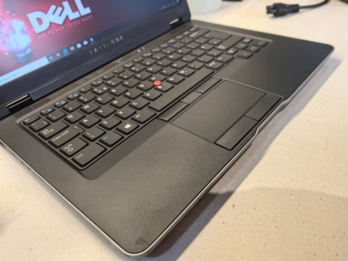 DELL LATITUDE 6430U ULTRABOOK, i5-3437U, 8GB RAM, 128GB SSD, HD+ DISPLAY