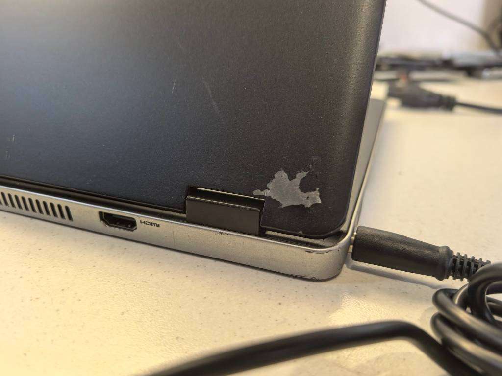 DELL LATITUDE 6430U ULTRABOOK, i5-3437U, 8GB RAM, 128GB SSD, HD+ DISPLAY