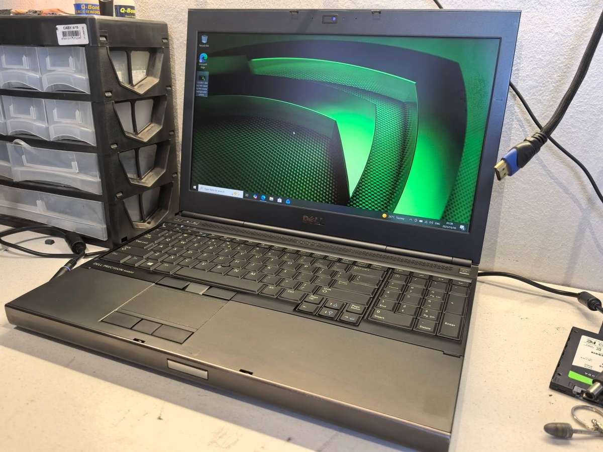 Dell Precision M4800, i7-4800QM, 8GB RAM, 256GB SSD, FHD, NVIDIA Quadro 2100M